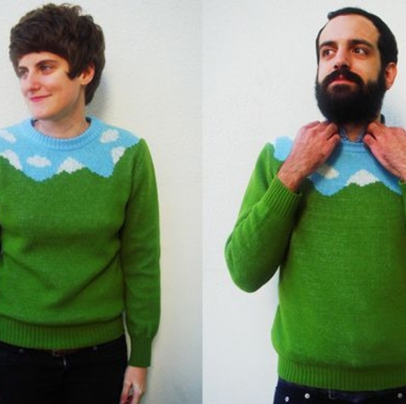 Unisex Mountains Sweater, Size S/XS - Picture 2 of 6